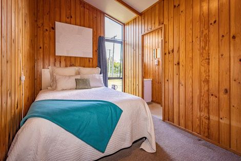 Photo of property in Atisa Lodge, 40 Carroll Street, National Park, Owhango, 3989