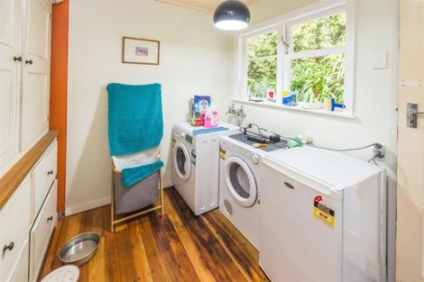 Photo of property in 16 Mount View Road, Bastia Hill, Whanganui, 4500