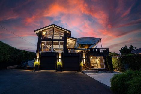 Photo of property in 36 Omokoroa Road, Omokoroa, 3114