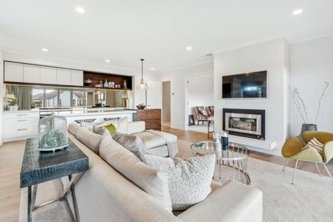 Photo of property in 2 Audrey Place, Flagstaff, Hamilton, 3210