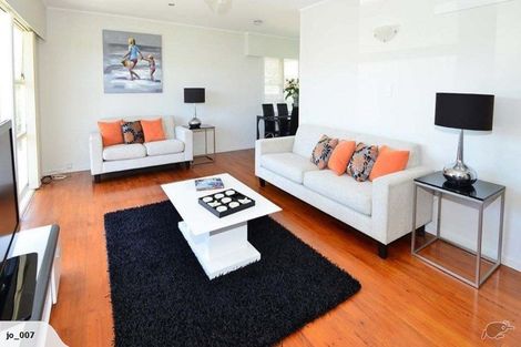 Photo of property in 11c Edinburgh Street, Tuakau, 2121