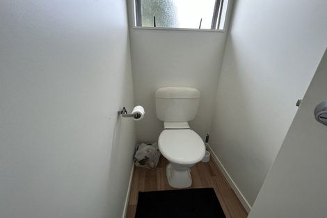 Photo of property in 8 Oreil Avenue, West Harbour, Auckland, 0618