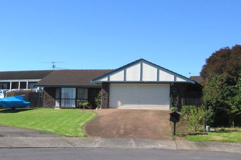 Photo of property in 27 Sheralee Place, Bucklands Beach, Auckland, 2014