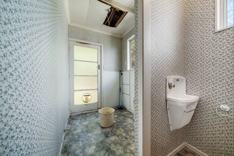 Photo of property in 159 Tukapa Street, Westown, New Plymouth, 4310