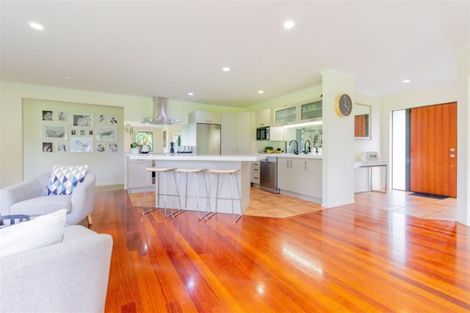 Photo of property in 5 Kotare Heights, Kerikeri, 0230