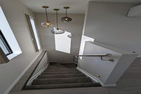 Photo of property in 8 Henry Blyth Lane, Greenhithe, Auckland, 0632