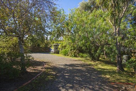 Photo of property in 6 Teoti Street, Paraparaumu Beach, Paraparaumu, 5032