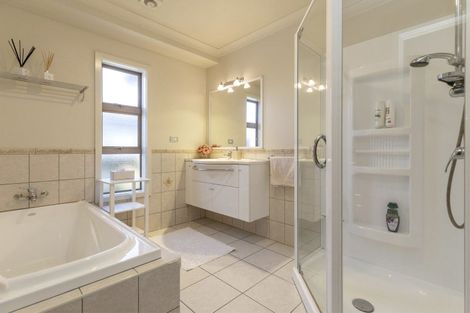 Photo of property in 1 Birchwood Lane, Hilltop, Taupo, 3330