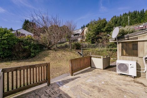 Photo of property in 218 Fernhill Road, Sunshine Bay, Queenstown, 9300