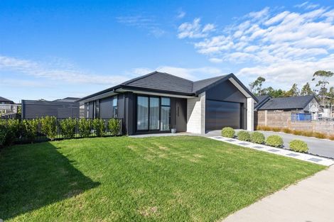 Photo of property in 21 Augusta Rise, Omokoroa, 3114