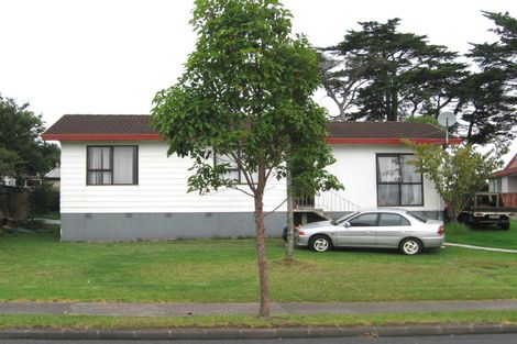 Photo of property in 1/83 Luanda Drive, Ranui, Auckland, 0612
