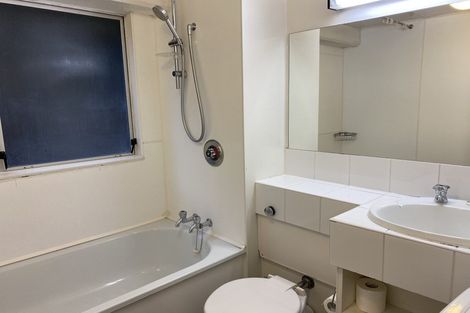 Photo of property in Capital Hill Apartments, 13/54 Hill Street, Thorndon, Wellington, 6011