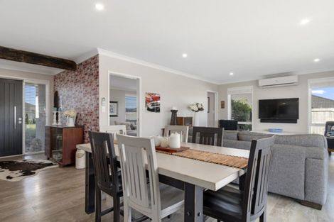 Photo of property in 5 Greystone Place, Omokoroa, 3114