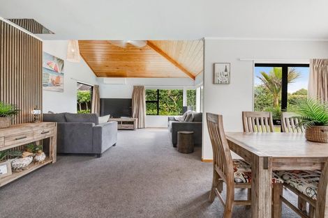 Photo of property in 75 Maygrove Drive, Orewa, 0931