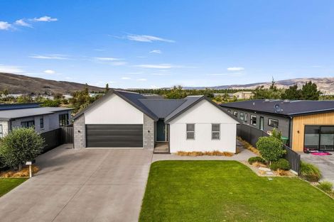 Photo of property in 9 Smitham Drive, Cromwell, 9310