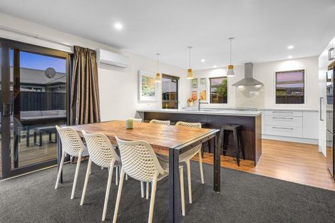 Photo of property in 55 Sequoia Way, Rangiora, 7400