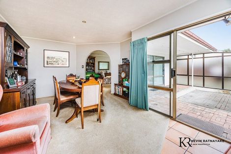 Photo of property in 119 Settlement Road, Papakura, 2110