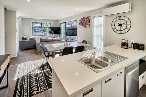 Photo of property in 92 Meremere Street, Wainuiomata, Lower Hutt, 5014