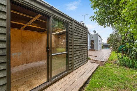 Photo of property in 22 Takiroa Street, Urenui, 4375