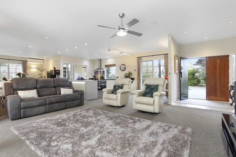 Photo of property in 301 Postman Road, Dairy Flat, Albany, 0794