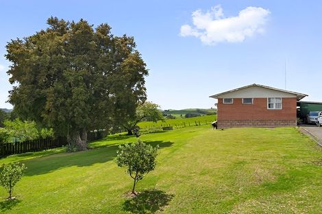Photo of property in 13 Settlement Road, Kawakawa, 0210