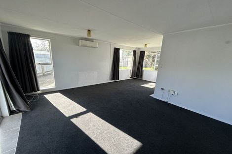 Photo of property in 19 Bendigo Street, Cloverlea, Palmerston North, 4412