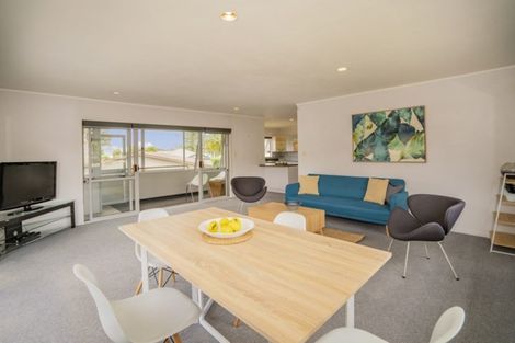 Photo of property in 8 Centennial Drive, Whitianga, 3510