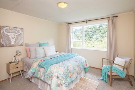 Photo of property in 8 Tobruk Street, Karori, Wellington, 6012