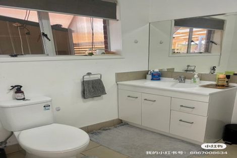 Photo of property in 1/9 Benygloe Place, Highland Park, Auckland, 2010