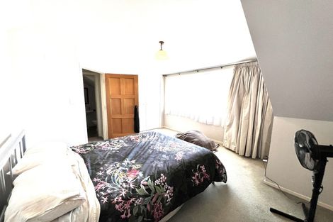 Photo of property in 120 Forest Lake Road, Forest Lake, Hamilton, 3200