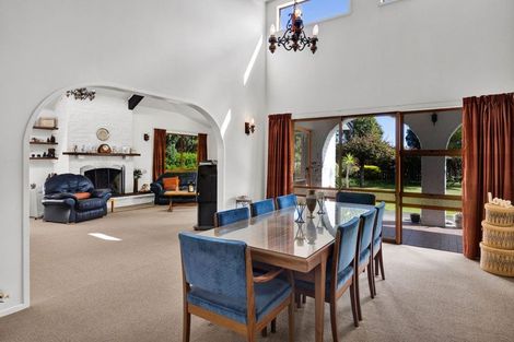 Photo of property in 116 Weraroa Road, Waverley, 4510