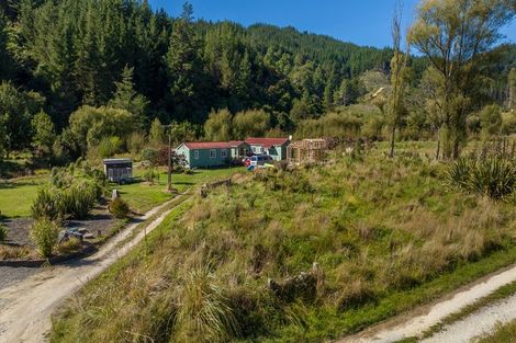 Photo of property in 538 Riwaka-sandy Bay Road, Kaiteriteri, Motueka, 7197