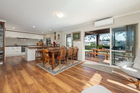 Photo of property in 33 Cotswold Place, Ohauiti, Tauranga, 3112