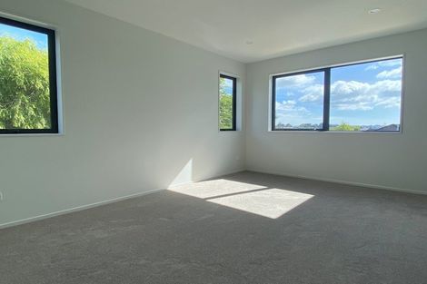 Photo of property in 31b Weldene Avenue, Glenfield, Auckland, 0629