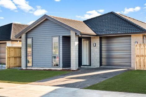 Photo of property in 38 Hills View Drive, Papamoa, 3118