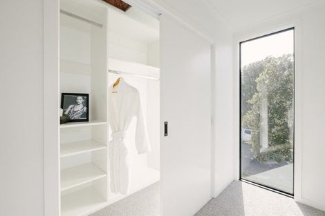 Photo of property in 128c Linton Street, West End, Palmerston North, 4410