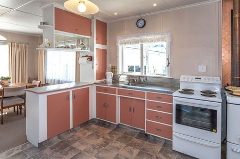 Photo of property in 602 Queen Sh25 Street, Thames, 3500