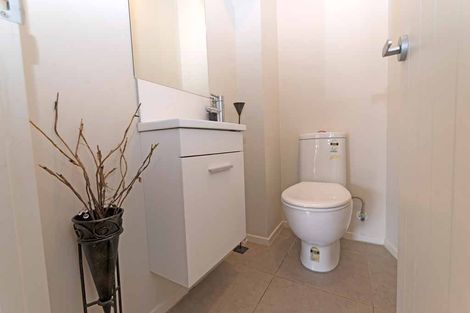 Photo of property in 15/45a Swanson Road, Henderson, Auckland, 0610