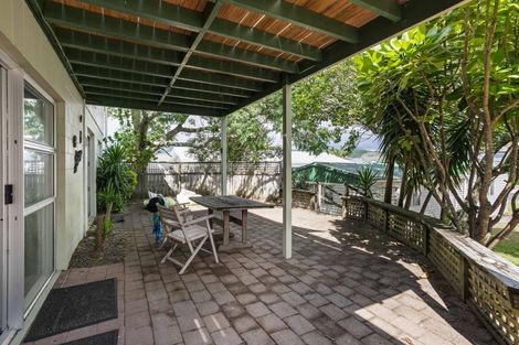 Photo of property in 100 Charleston Avenue, Whangamata, 3620
