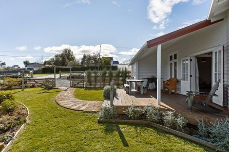 Photo of property in 8 Garden Street, Lumsden, 9730