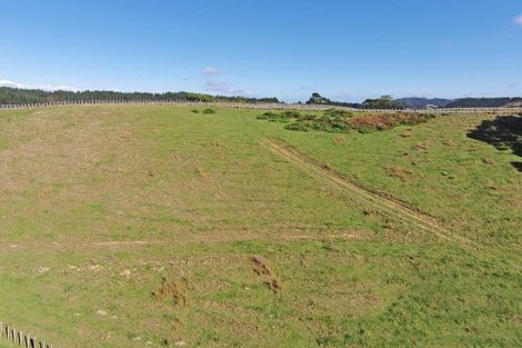 Photo of property in 111 Medhurst Road, Bombay, 2675