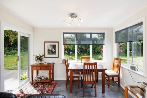 Photo of property in 8a Bond Street, Marton, 4710