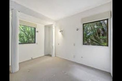 Photo of property in 189 Manuka Road, Bayview, Auckland, 0629