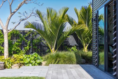 Photo of property in 4 Awatira Drive, Papamoa Beach, Papamoa, 3118