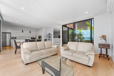 Photo of property in 11b Duncansby Road, Stanmore Bay, Whangaparaoa, 0932