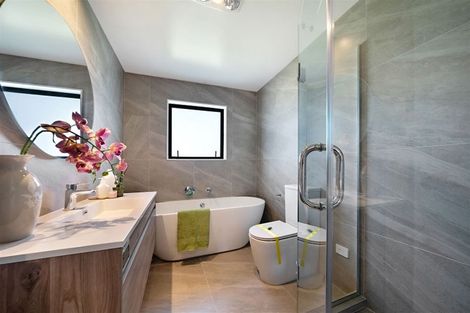 Photo of property in 18 Cirrus Way, Ranui, Auckland, 0612