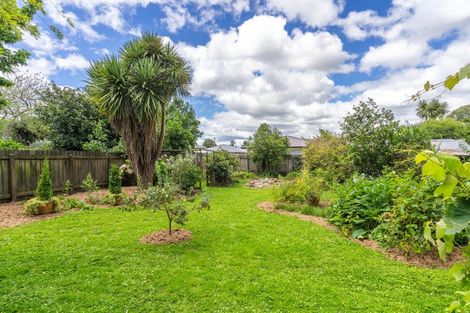 Photo of property in 129 Main Street, Greytown, 5712