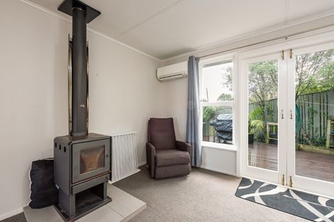 Photo of property in 90 Bracken Road, Paparangi, Wellington, 6037