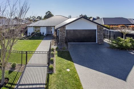 Photo of property in 29 Franklin Drive, Rangiora, 7400