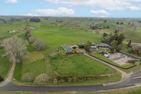 Photo of property in 21 Tapapa West Road, Tapapa, Tirau, 3485
